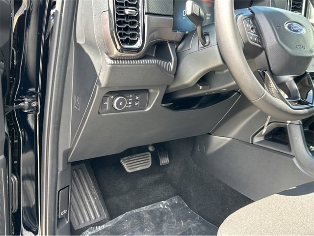 New 2025 Ford Ranger XLT w/ Black Appearance Package image 34