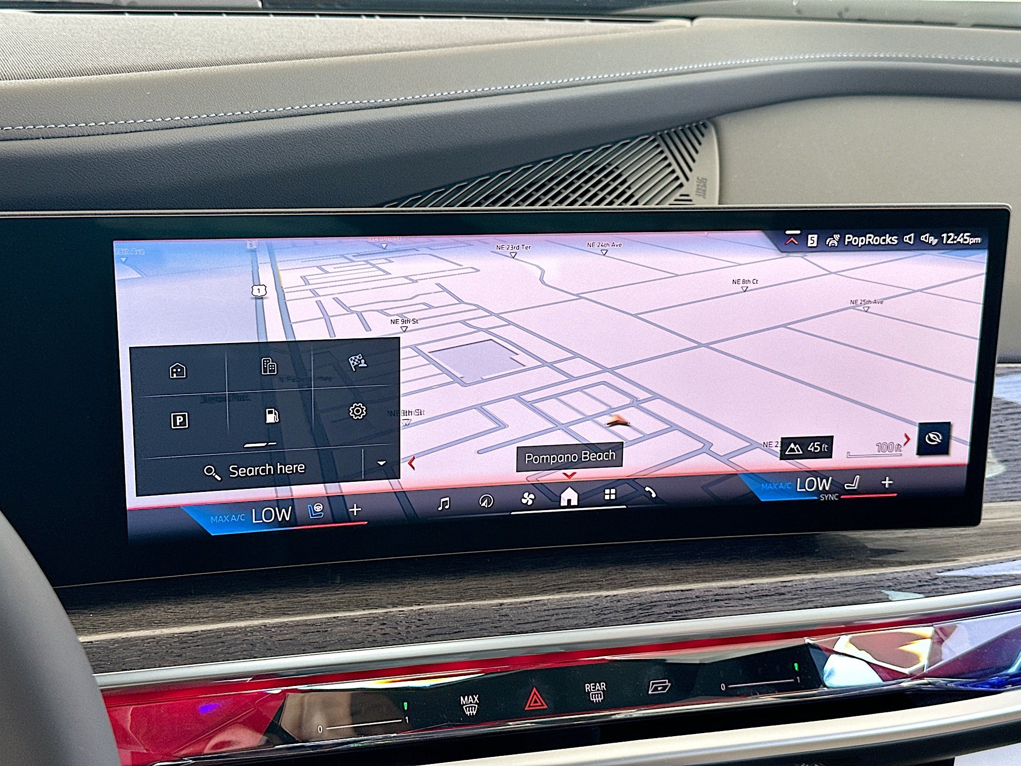 New 2026 BMW 750e xDrive AWD/4WD image 12