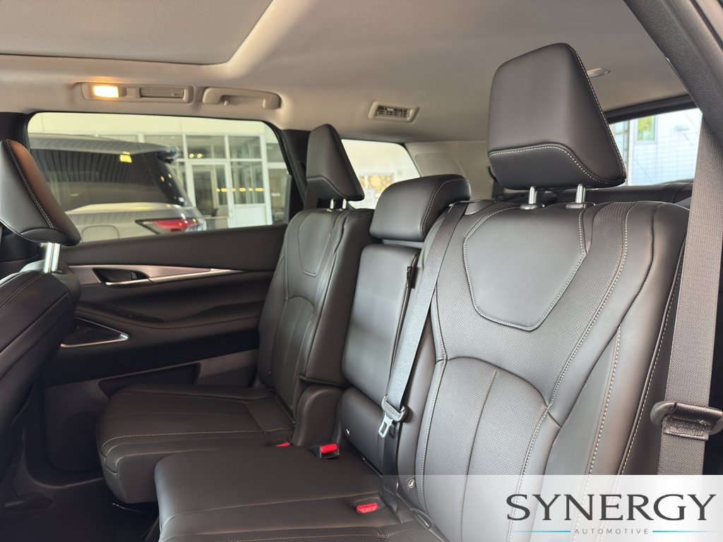 New 2027 INFINITI QX60 Luxe w/ Cargo Package FWD image 28