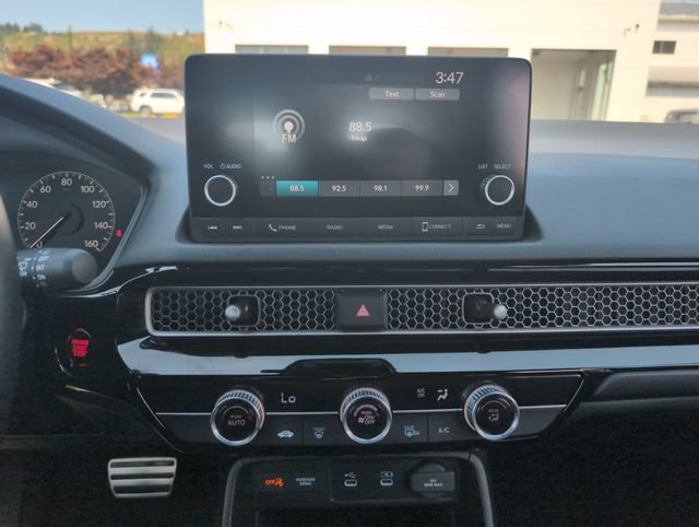 Used 2025 Honda Civic Sport image 25