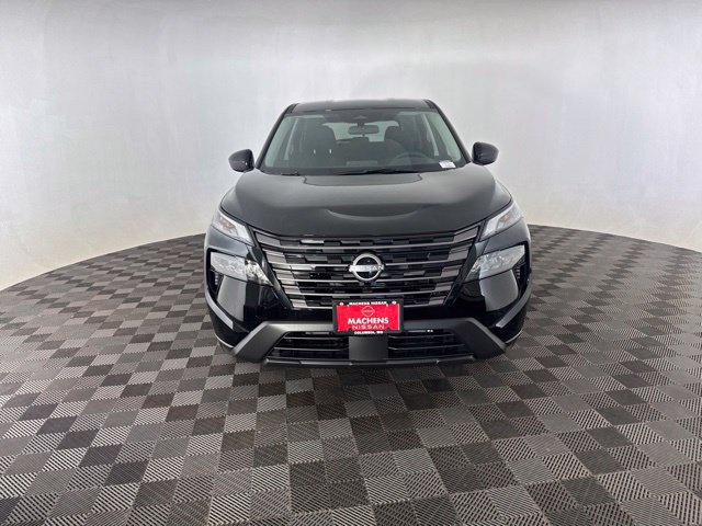 New 2026 Nissan Rogue SV AWD/4WD image 2