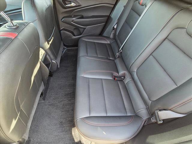 Used 2024 Chevrolet Trax RS w/ Sunroof Package image 18