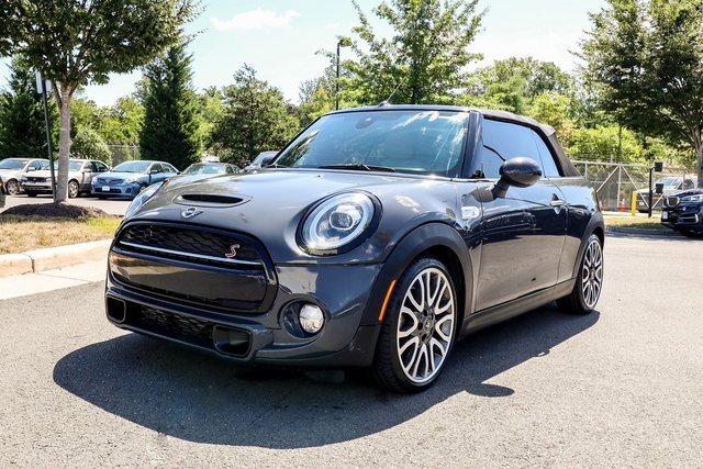 Used 2019 MINI Cooper S image 13