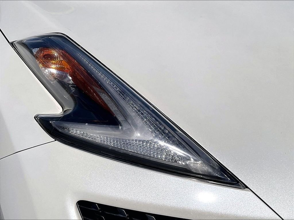 Used 2016 Nissan Juke SV AWD/4WD image 29
