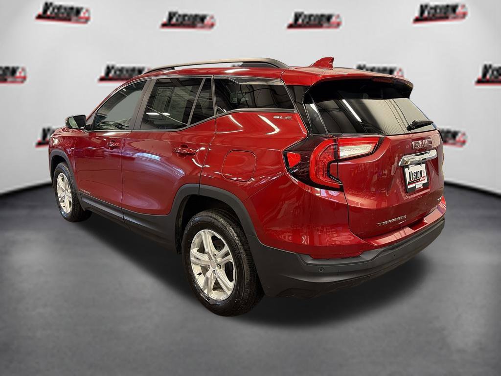 Used 2023 GMC Terrain SLE w/ Driver Convenience Package AWD/4WD image 8
