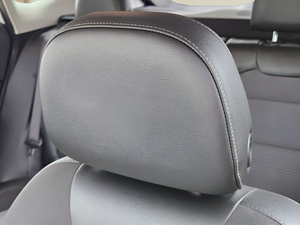 Used 2024 Chevrolet Trax LT w/ Driver Confidence Package FWD image 21
