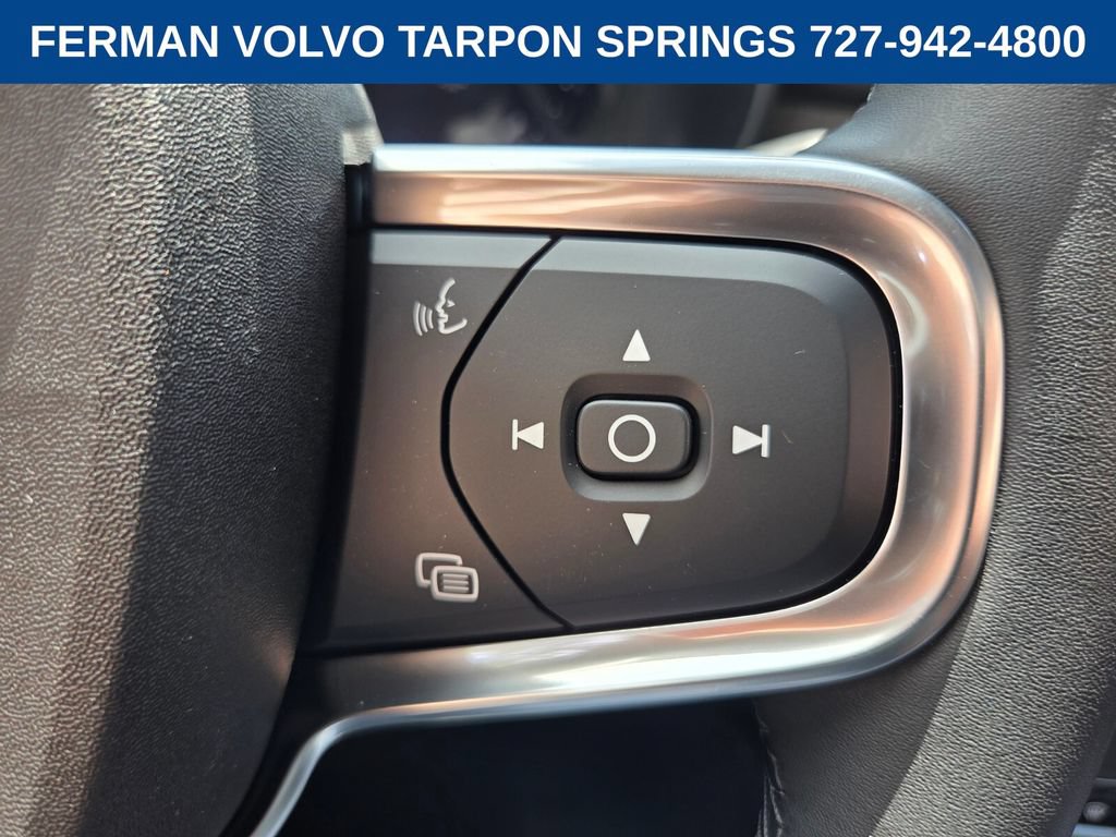 New 2026 Volvo XC40 B5 Core AWD/4WD image 31