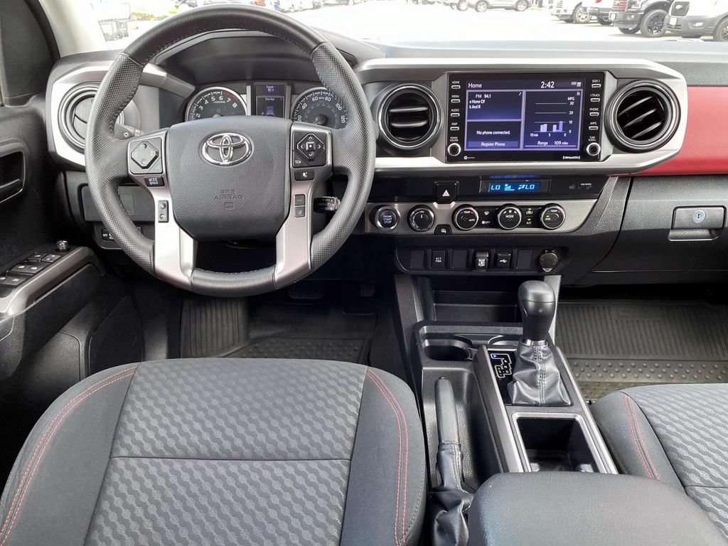 Used 2023 Toyota Tacoma SR5 AWD/4WD image 10