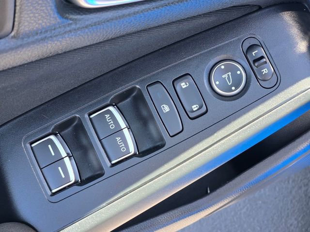 Certified 2025 Honda Civic Sport image 17