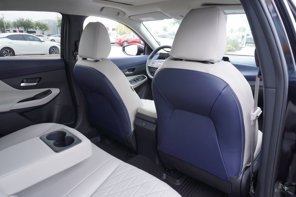 New 2026 Nissan Sentra SL w/ Floor Mat Package FWD image 10