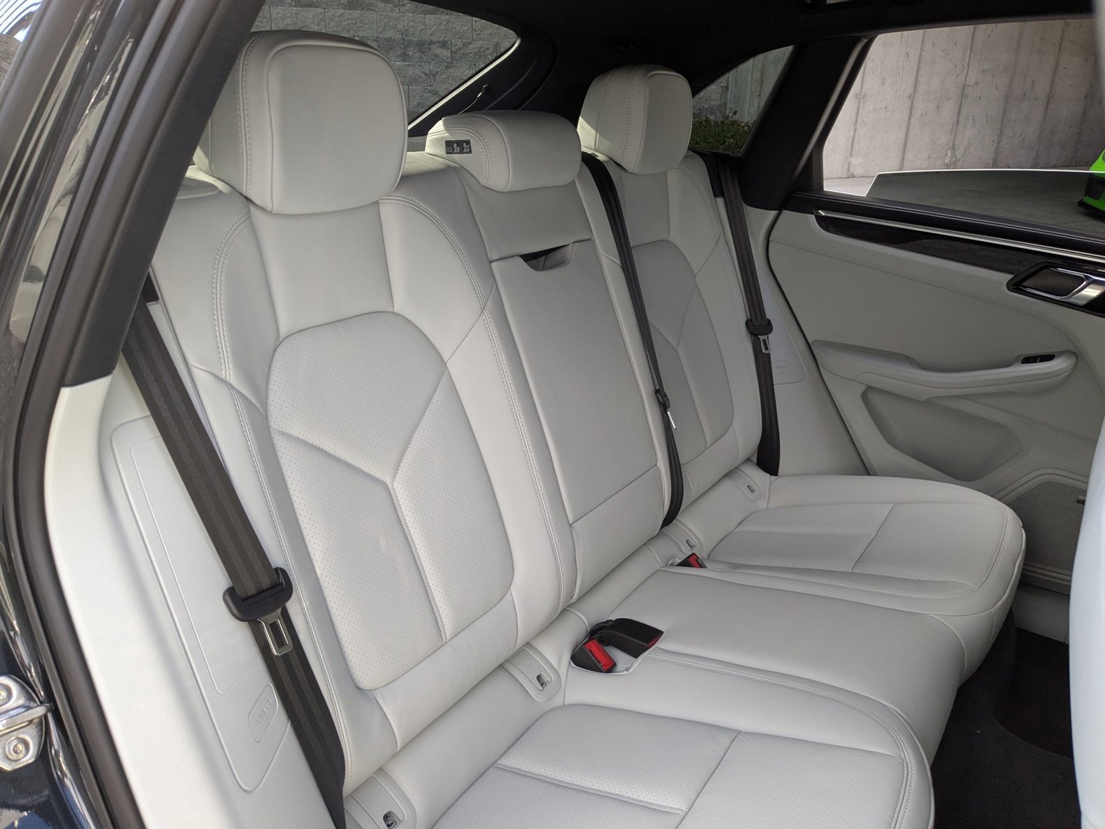 New 2026 Porsche Macan S image 25