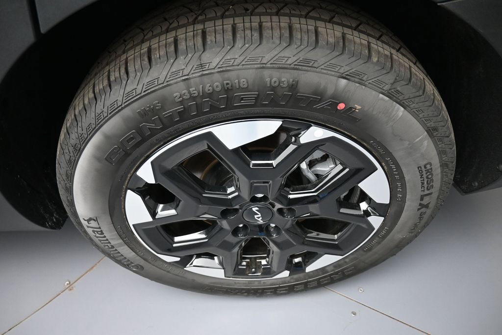 New 2026 Kia Sorento S w/ S Panoramic Sunroof Package FWD image 15
