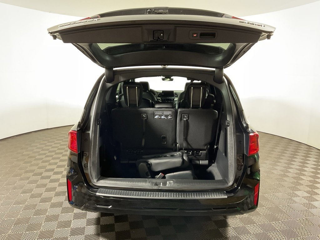 Used 2025 Honda Odyssey Sport-L image 13