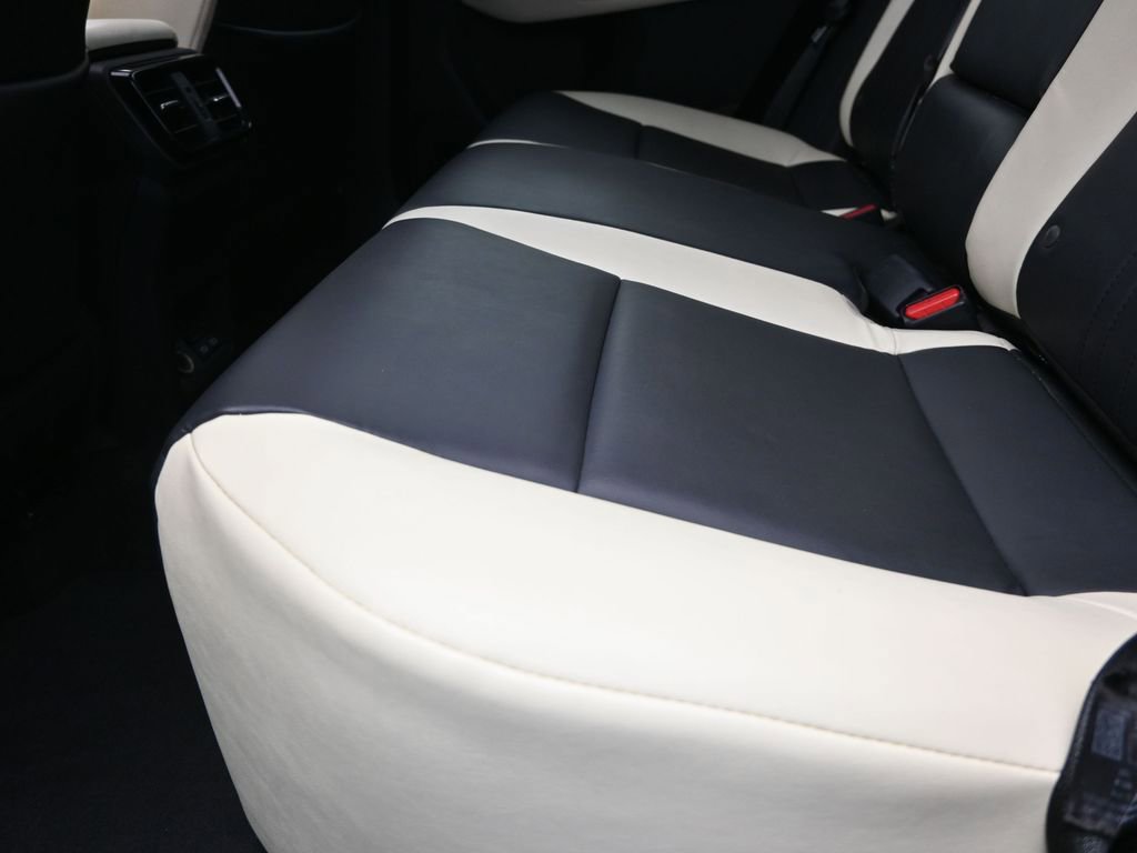 Used 2022 Lexus NX 250 FWD image 16