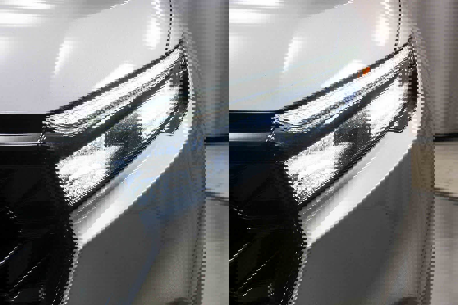 Used 2025 Honda CR-V Sport image 12