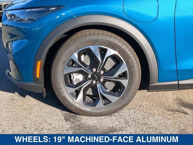 New 2026 Ford Mustang Mach-E Select w/ Comfort Package Lite RWD image 9