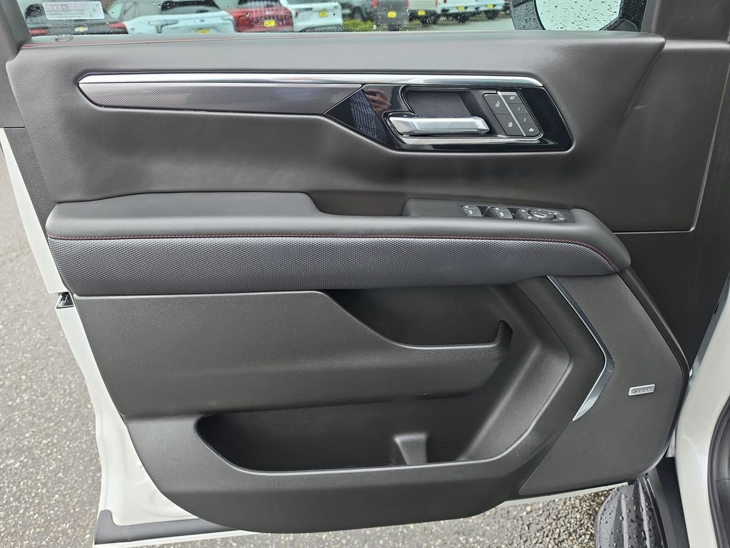 Certified 2025 Chevrolet Tahoe RST w/ Comfort Package image 27