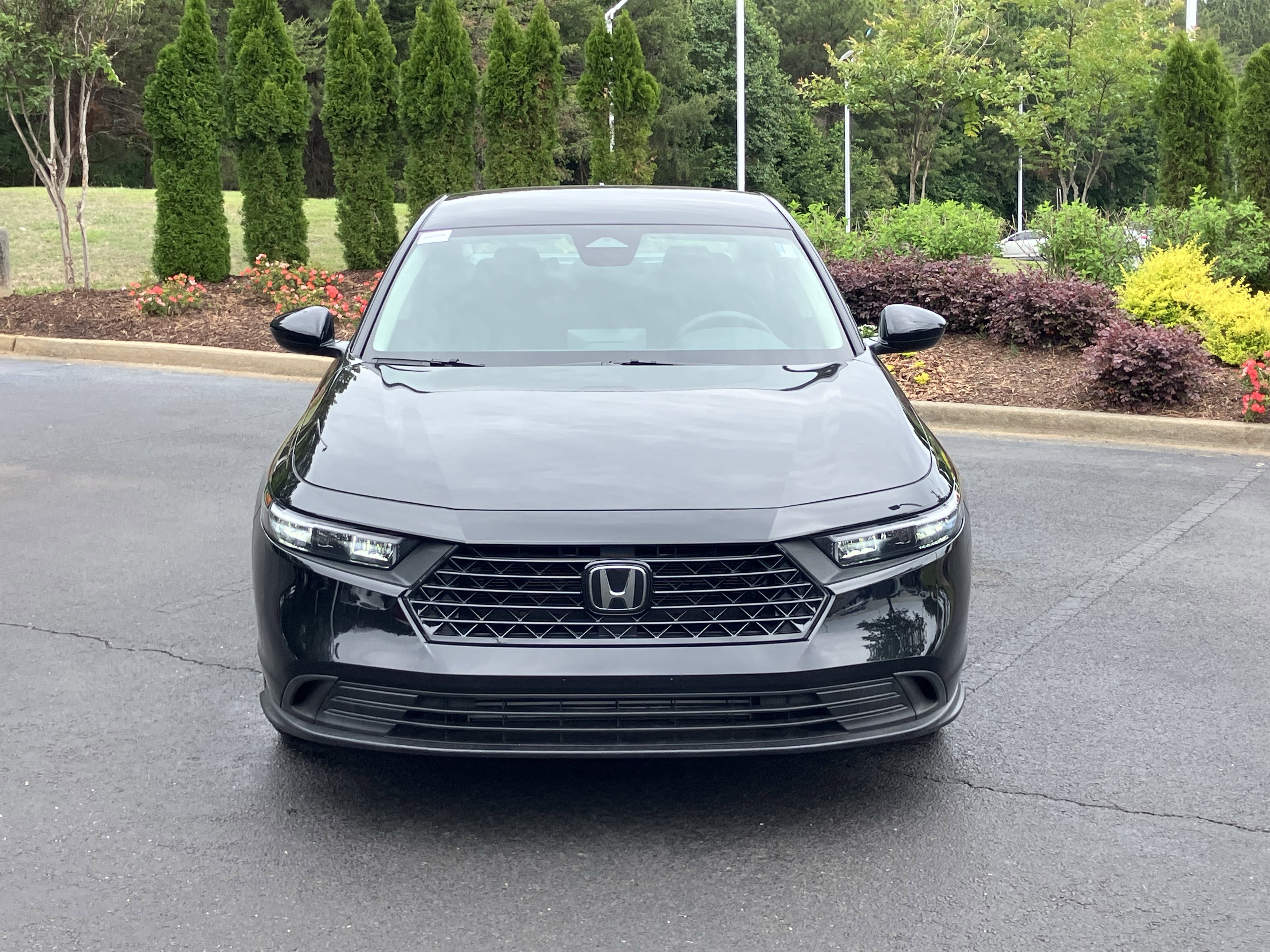 Used 2025 Honda Accord LX image 3