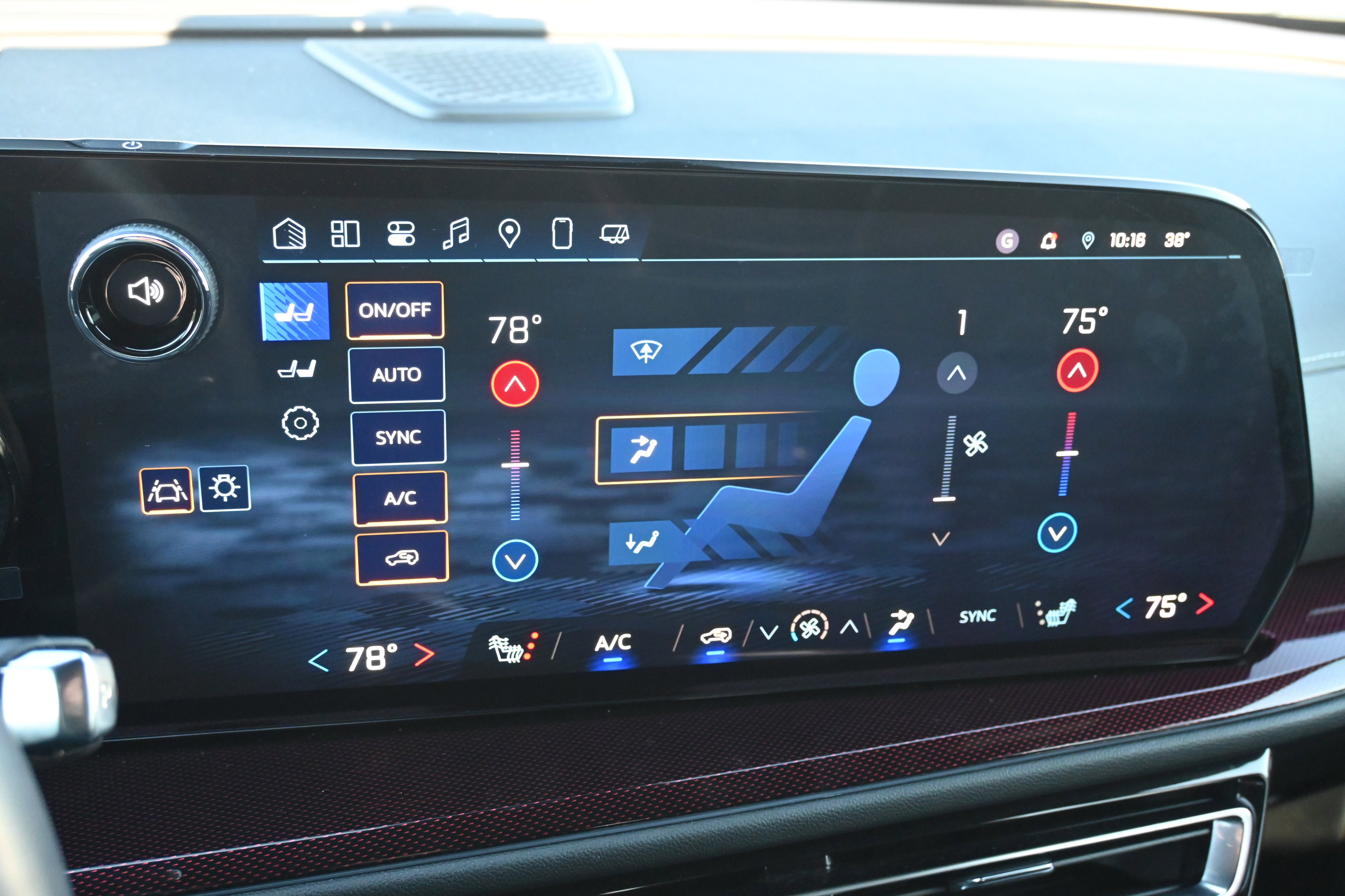 Used 2024 Chevrolet Traverse Z71 w/ Enhanced Driving Package image 21