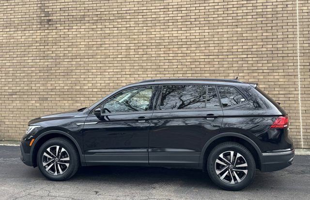 Used 2022 Volkswagen Tiguan S image 26
