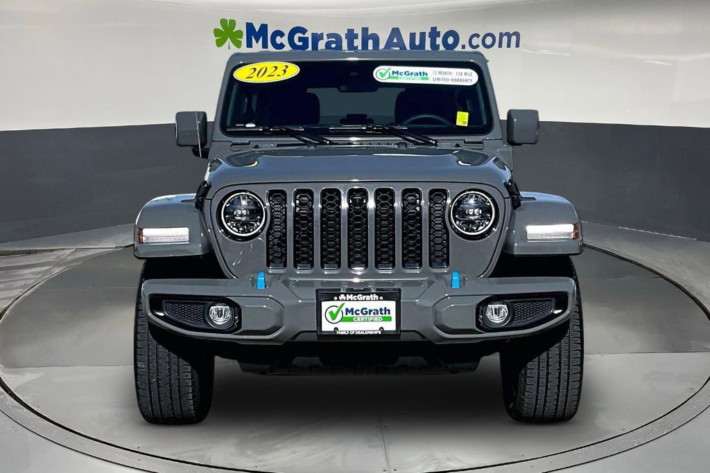Used 2023 Jeep Wrangler Unlimited Sahara AWD/4WD image 2