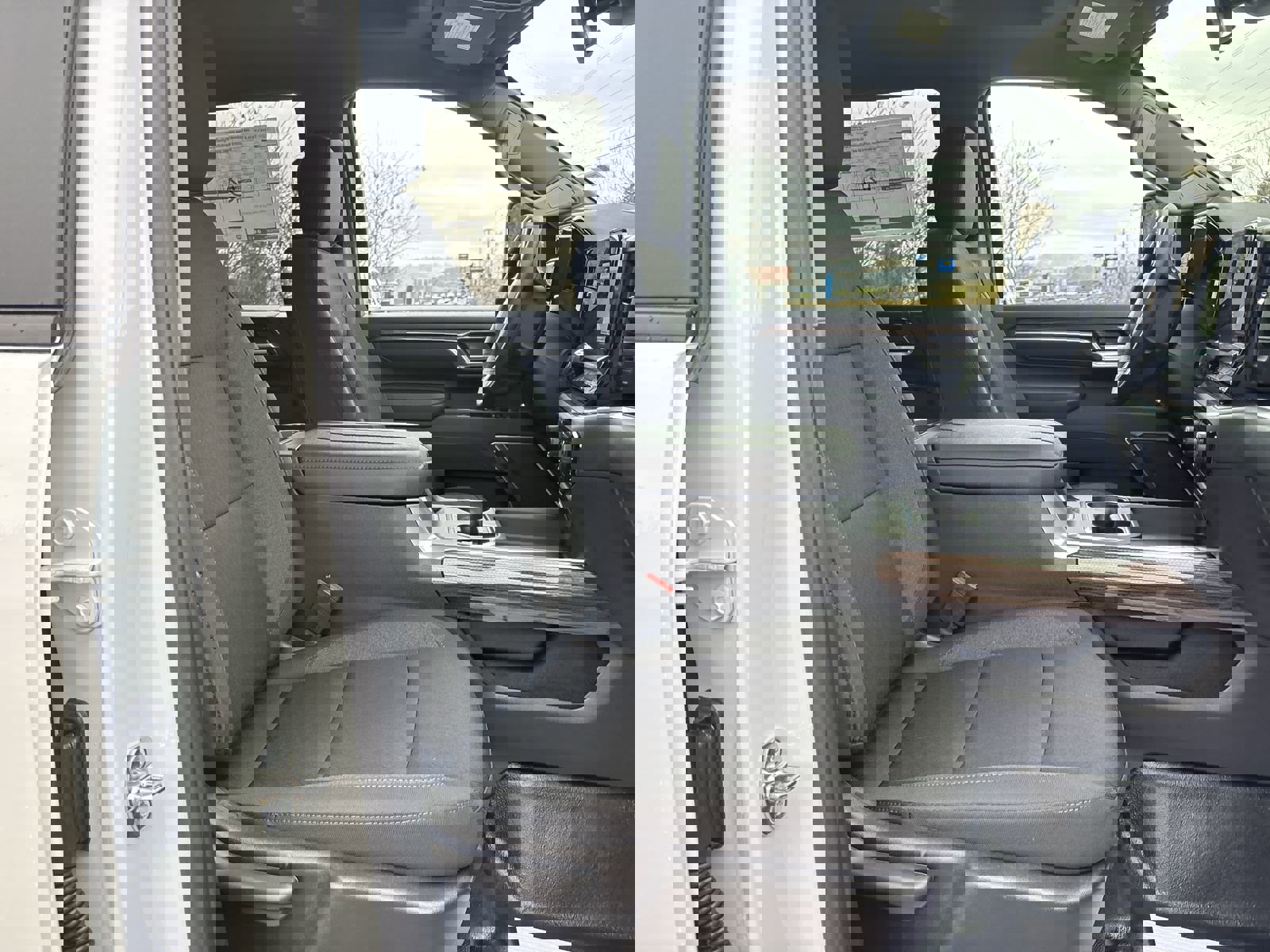 New 2026 Chevrolet Silverado 3500 LT w/ Convenience Package image 26