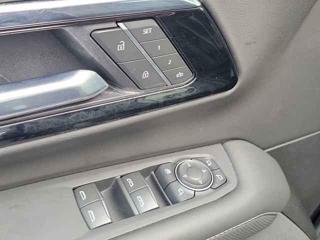 Certified 2025 Chevrolet Suburban Premier RWD image 24