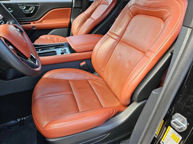 Used 2025 Lincoln Aviator Reserve w/ Jet Appearance Package RWD image 16