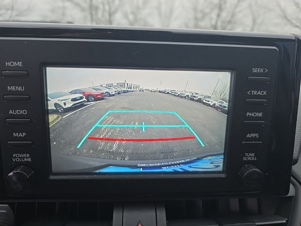 Used 2019 Toyota RAV4 LE image 11