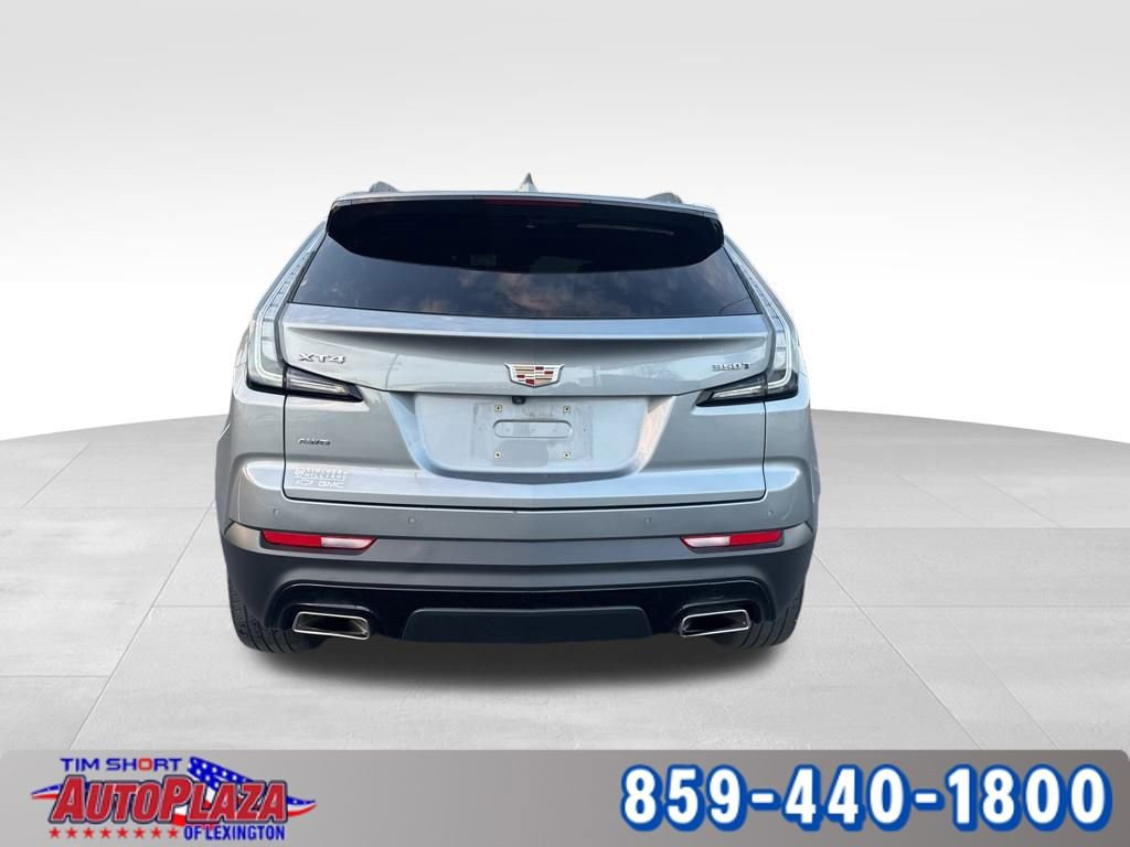 Used 2023 Cadillac XT4 Sport w/ Driver Assist Package image 5