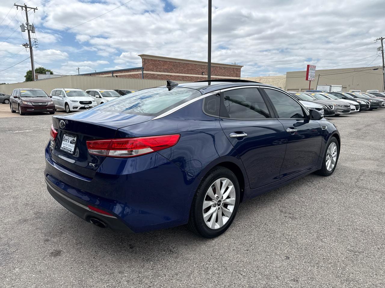 Used 2016 Kia Optima EX w/ Premium Package FWD image 6