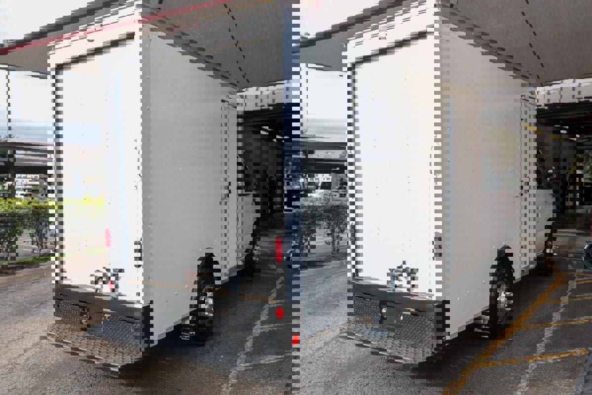 Used 2023 Ford E-350 and Econoline 350 Super Duty w/ Driver's Safety Package image 33