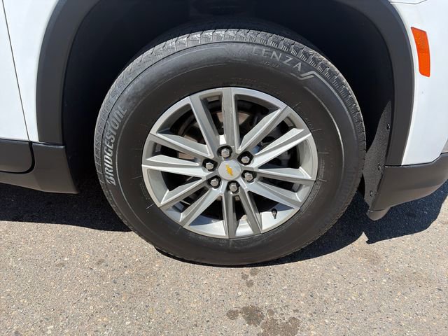 Used 2022 Chevrolet Traverse LT AWD/4WD image 14