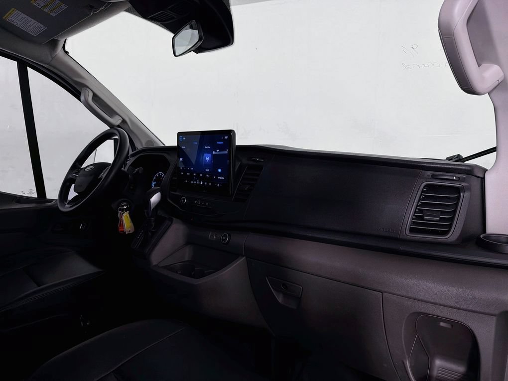 Used 2023 Ford Transit 150 Low Roof RWD image 28