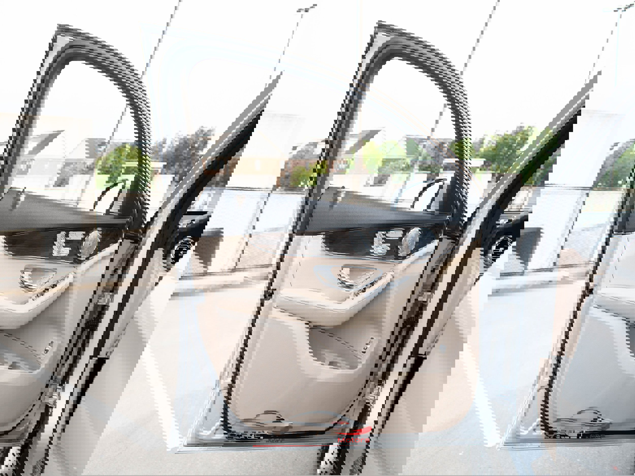 Used 2020 Mercedes-Benz GLC 300 4MATIC Coupe w/ Parking Assistance Package image 40