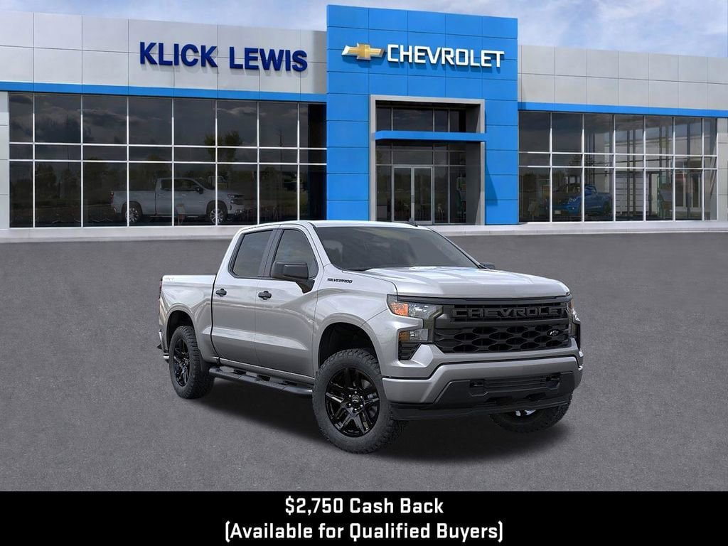 New 2026 Chevrolet Silverado 1500 Custom w/ Turbomax Blackout Package