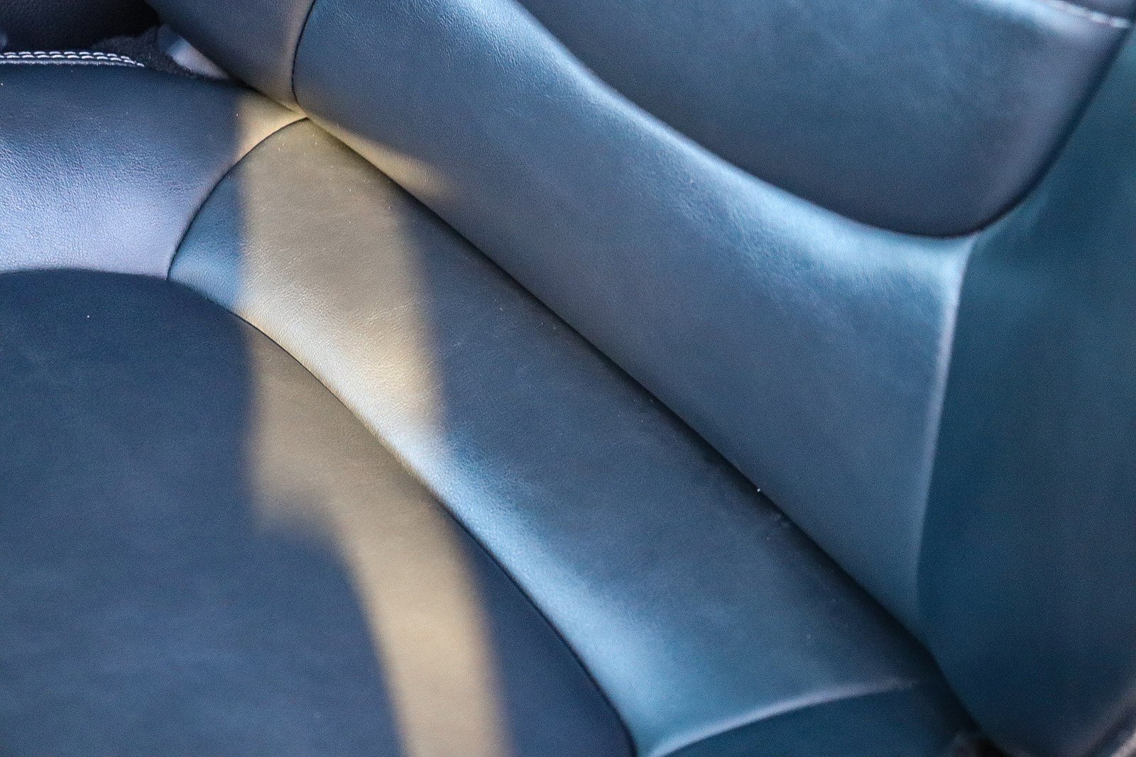 Used 2021 Toyota RAV4 XLE Premium image 23