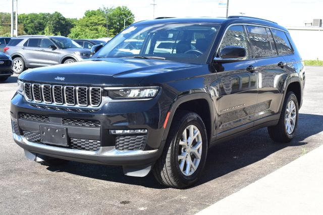 Used 2023 Jeep Grand Cherokee L Limited AWD/4WD image 11