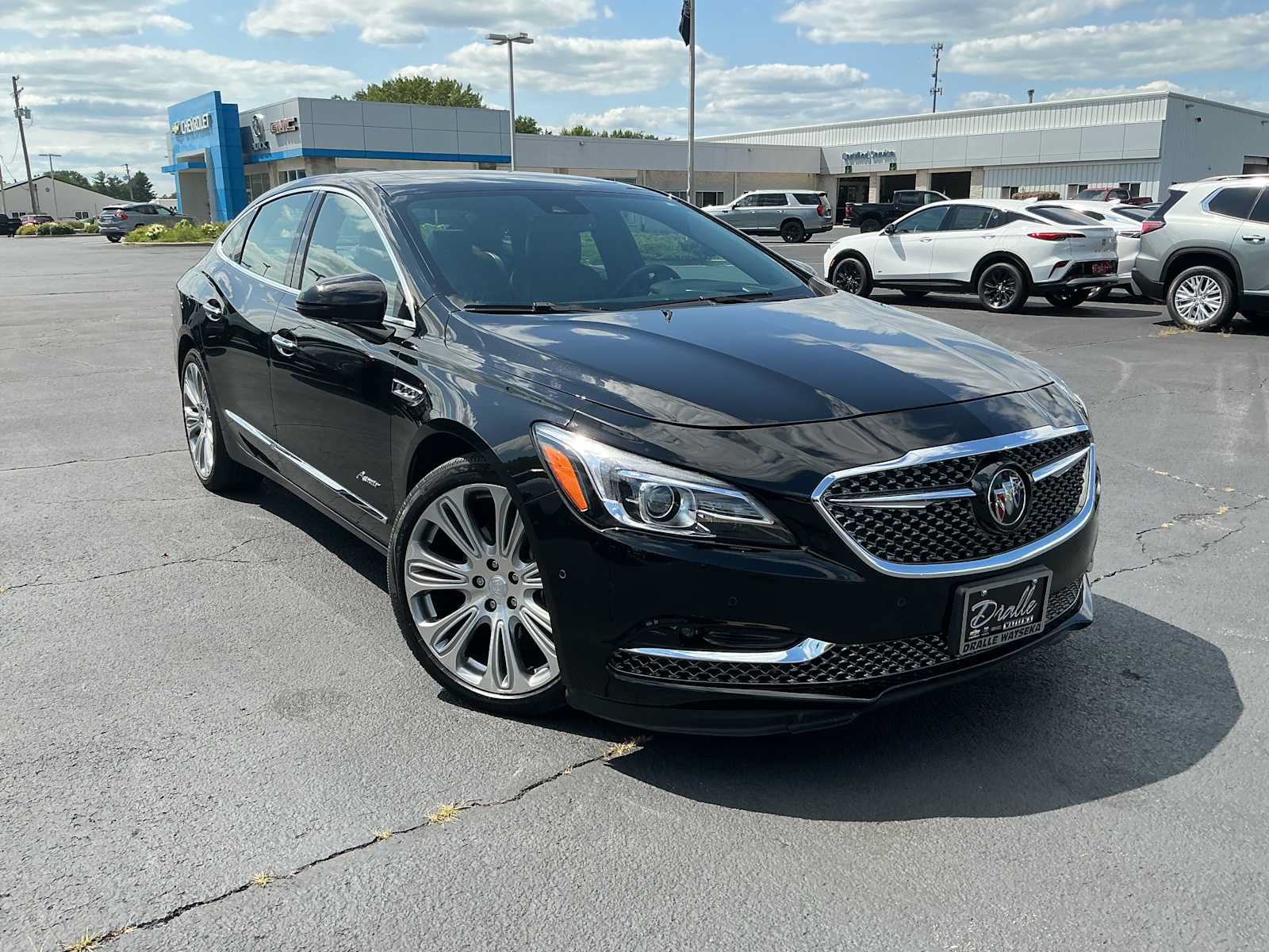 Used 2019 Buick LaCrosse Avenir w/ Driver Confidence Package II AWD/4WD image 1