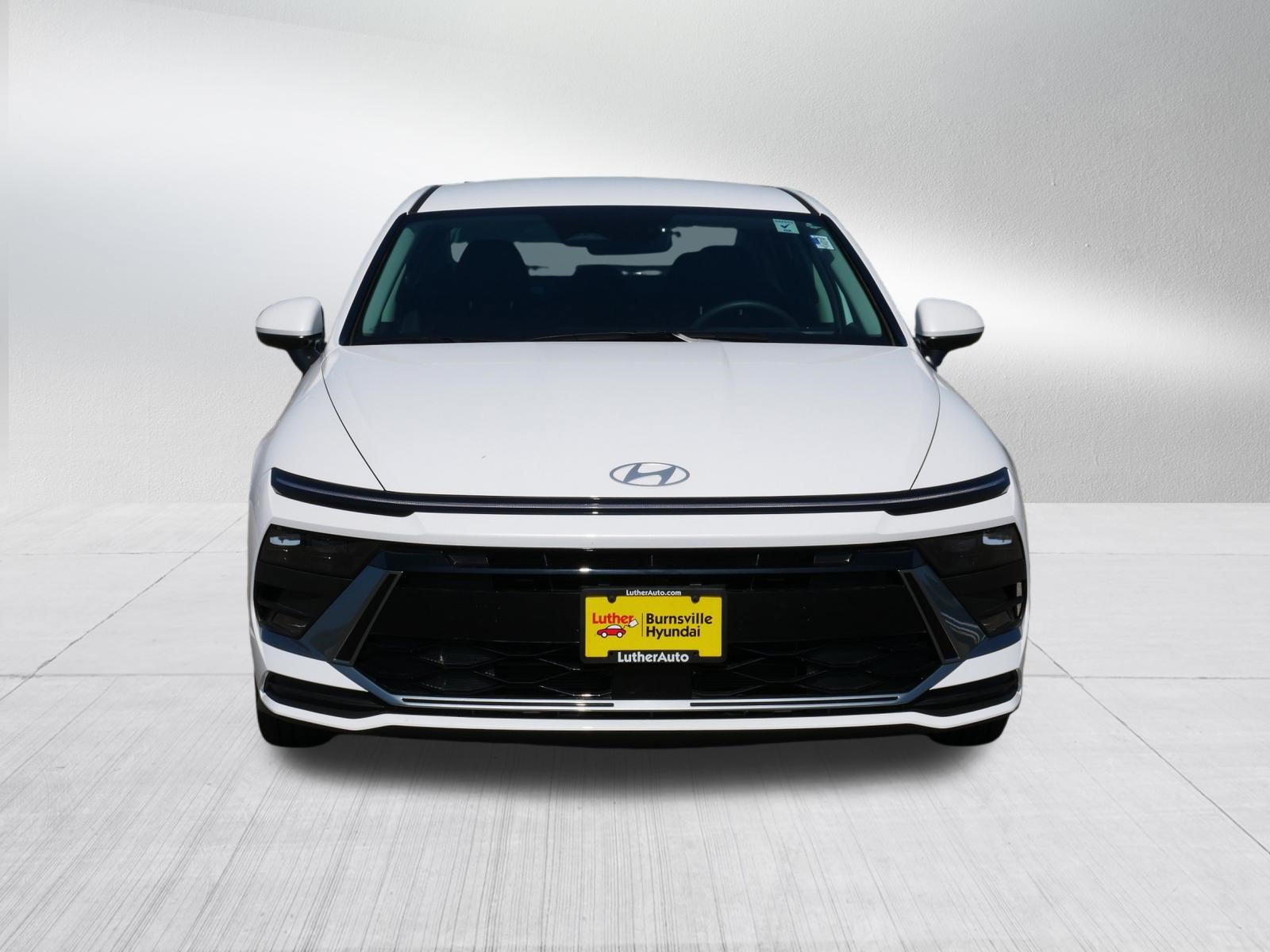 Certified 2026 Hyundai Sonata Blue FWD image 2