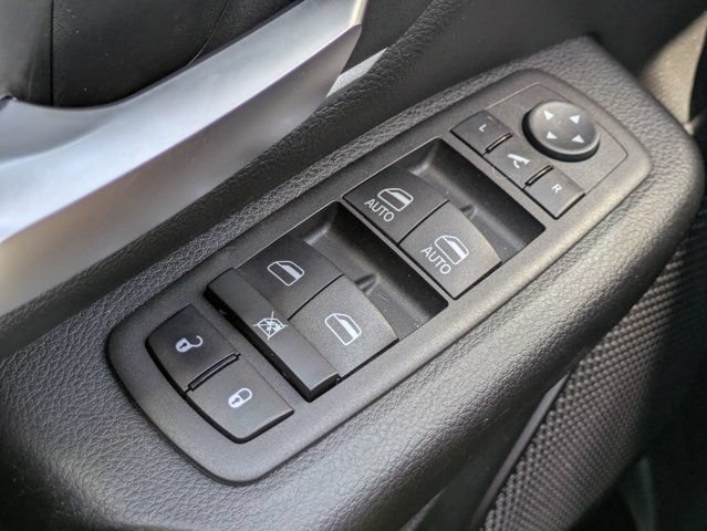 Used 2023 RAM 1500 Big Horn AWD/4WD image 22