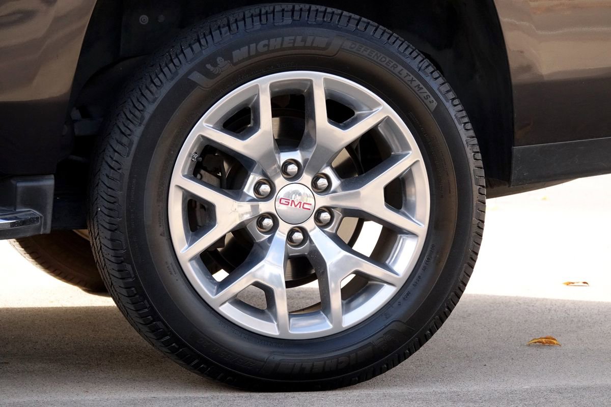 Used 2018 GMC Yukon SLT w/ Open Road Package image 27