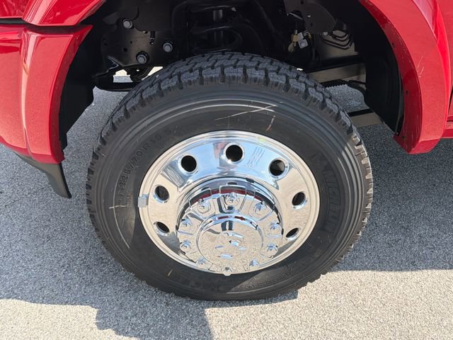 New 2026 RAM 4500 Tradesman w/ Laramie Trim Package AWD/4WD image 47