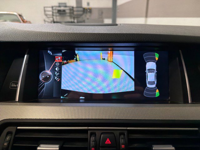 Used 2015 BMW M5 image 28