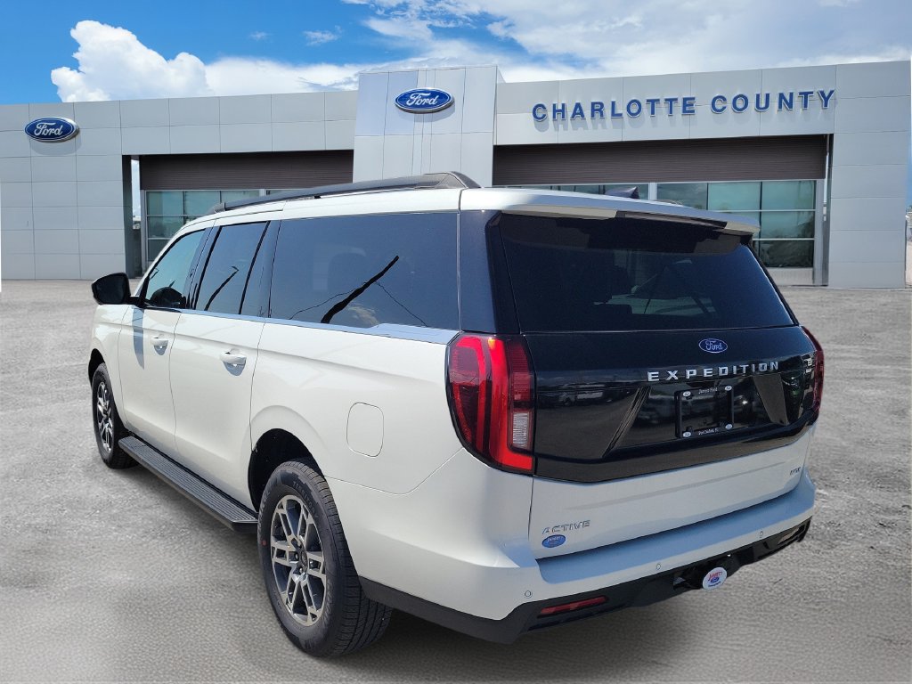 New 2026 Ford Expedition Max Active RWD image 5