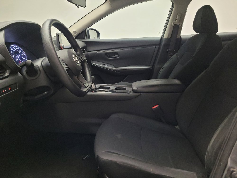 Used 2025 Nissan Sentra S FWD image 17