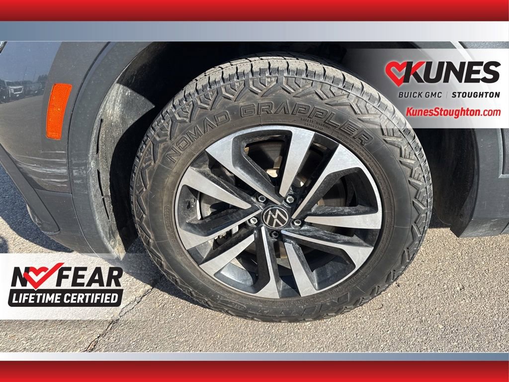 Used 2022 Volkswagen Tiguan S image 15