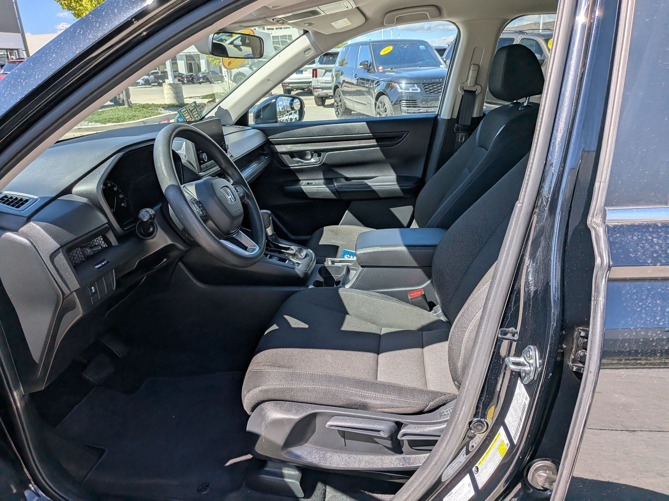 Used 2025 Honda CR-V LX image 23