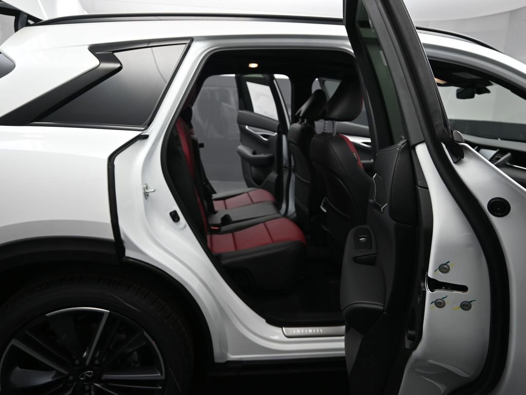 New 2025 INFINITI QX50 Sport image 12