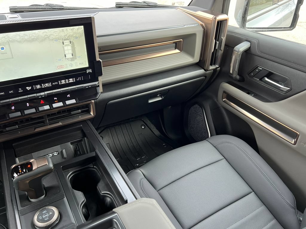 New 2025 GMC Hummer EV 2X AWD/4WD image 42